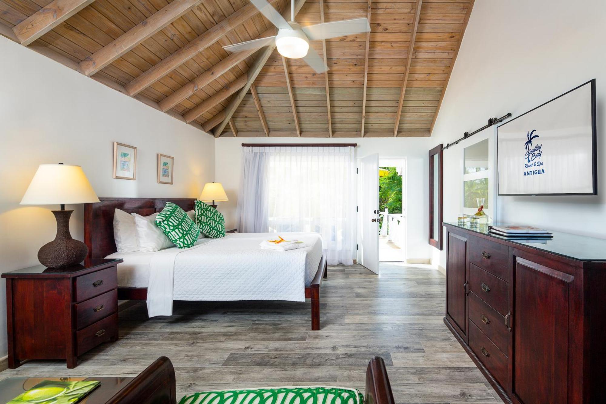 Galley Bay Resort & Spa (Adults Only) Five Islands Village Szoba fotó